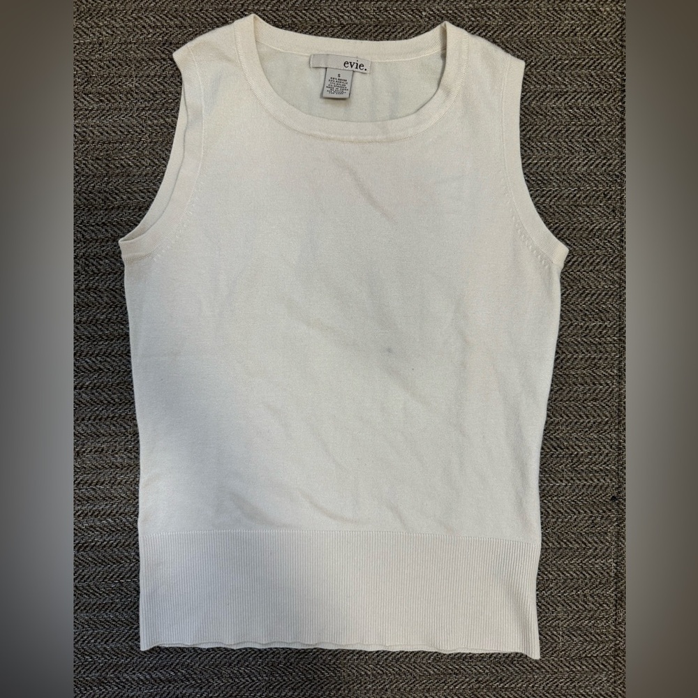 Y2K Cream Sleeveless Top